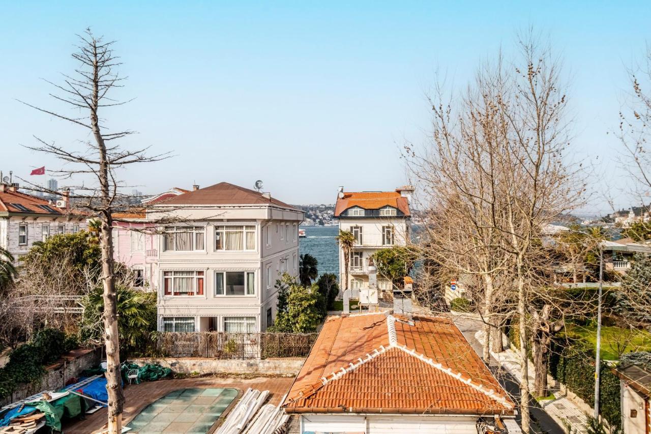 Sakine Hanim Mansion * Istanboel